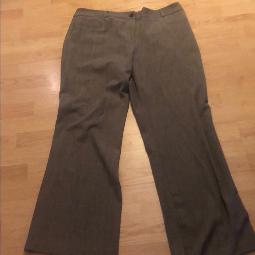 Stretch dress pant
